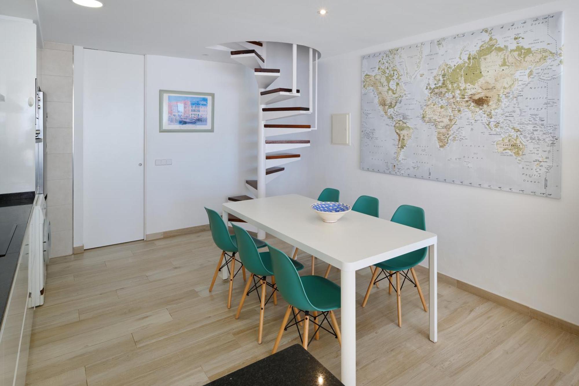 Sea Frontline Apartment 'Faraona'. Pool. Wifi サンタニー エクステリア 写真