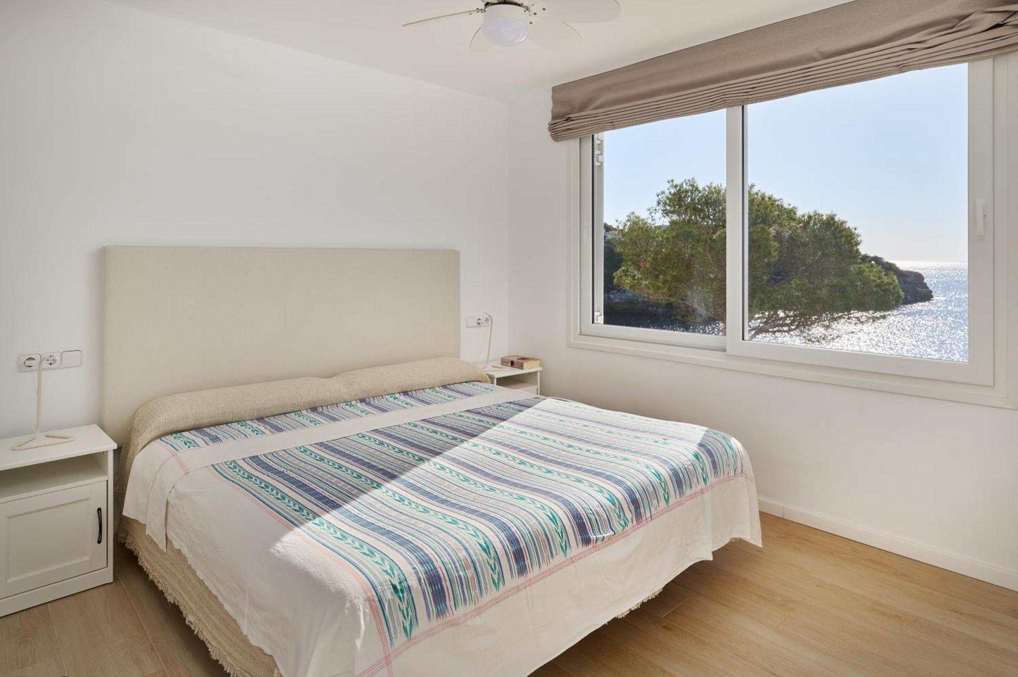 Sea Frontline Apartment 'Faraona'. Pool. Wifi サンタニー エクステリア 写真